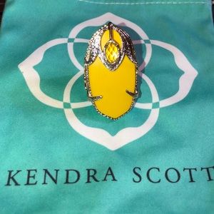 Kendra Scott Ring NEW
